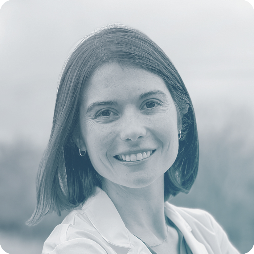 Headshot of Alexandra Bleasdell